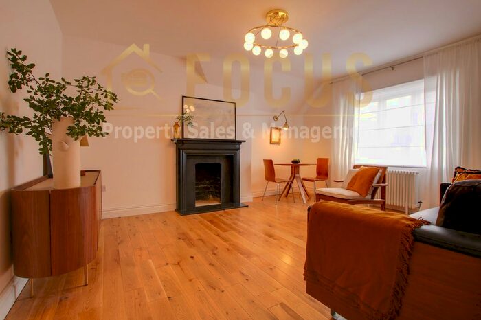 1 Bedroom Flat To Rent In Woodland Avenue, Leicester, LE2