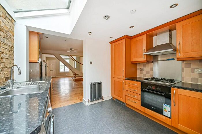 3 Bedroom Semi-Detached House To Rent In Alexandra Road, Thames Ditton, KT7