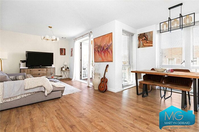 2 Bedroom Flat To Rent In Coxwell Boulevard, London, NW9