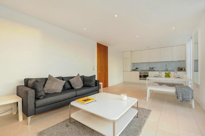 1 Bedroom Flat To Rent In Oval Road, London, NW1