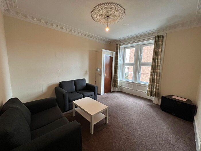 2 Bedroom Flat To Rent In /, Step Row, Dundee, DD2