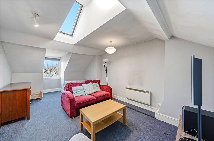 1 Bedroom Flat To Rent In Camden Road, Holloway, London, N7