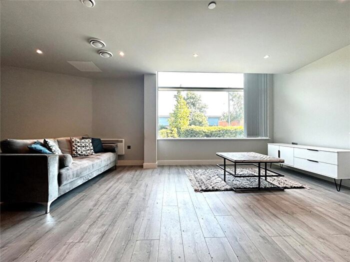 Apartment To Rent In Thames Valley, Wokingham Road, Bracknell, Berkshire, RG42