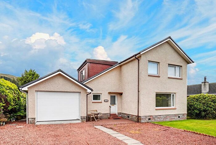 4 Bedroom Detached House For Sale In Glen Avenue, Largs, KA30