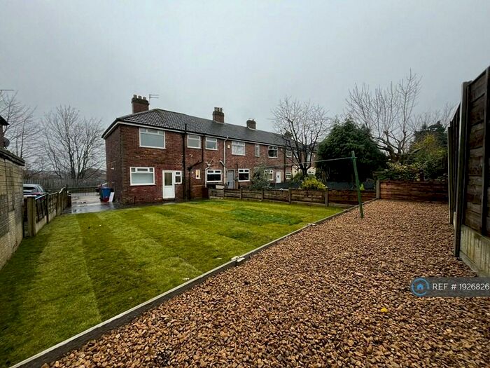 3 Bedroom Semi-Detached House To Rent In Cromwell Road, Swinton, Manchester, M27