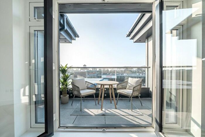 1 Bedroom Apartment For Sale In Croydon Road, Beckenham, BR3