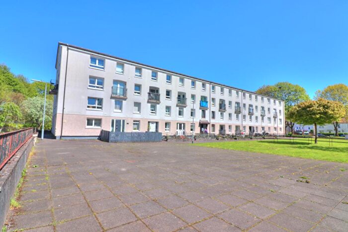 3 Bedroom Maisonette For Sale In Gorget Quadrant, Glasgow, G13