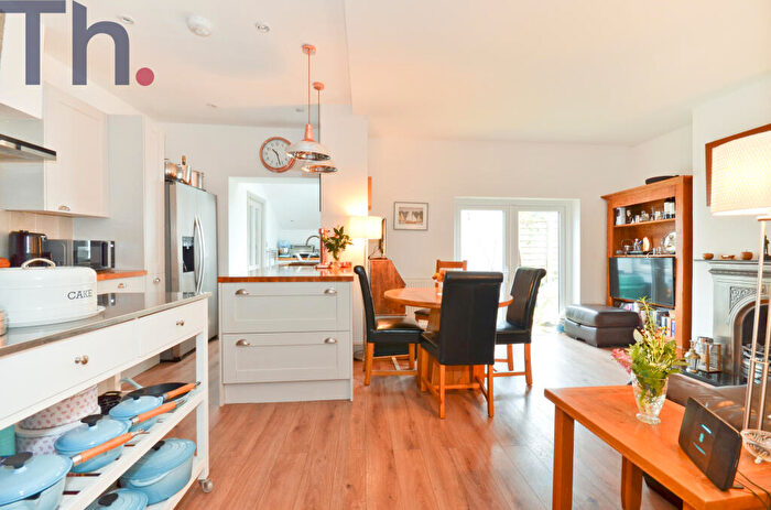 3 Bedroom Semi-Detached House For Sale In Ventnor, Isle Of Wight, PO38