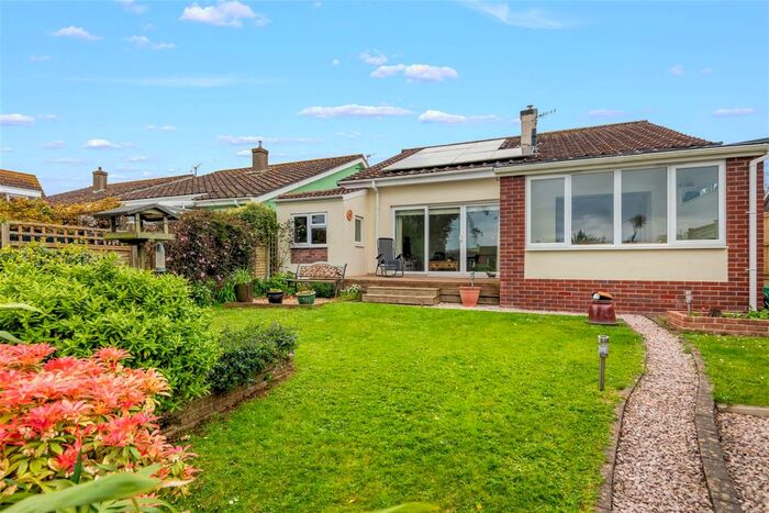 3 Bedroom Bungalow For Sale In Green Park Way, Chillington, Kingsbridge, TQ7