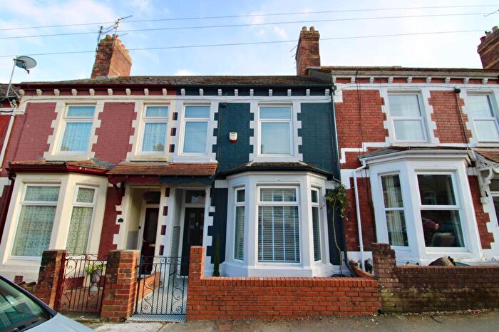 3 Bedroom Terraced House For Sale In Andrew Road, Penarth, CF64