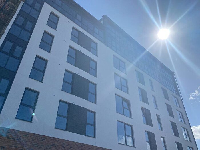 2 Bedroom Apartment To Rent In Victoria Riverside, Hunslet Road, Leeds, LS10