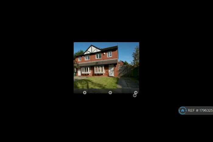 3 Bedroom Semi-Detached House To Rent In Brampton Drive, Liverpool, L8