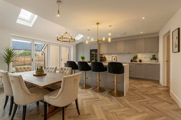 5 Bedroom Detached House For Sale In Orchard Close, Ketton, Stamford, PE9