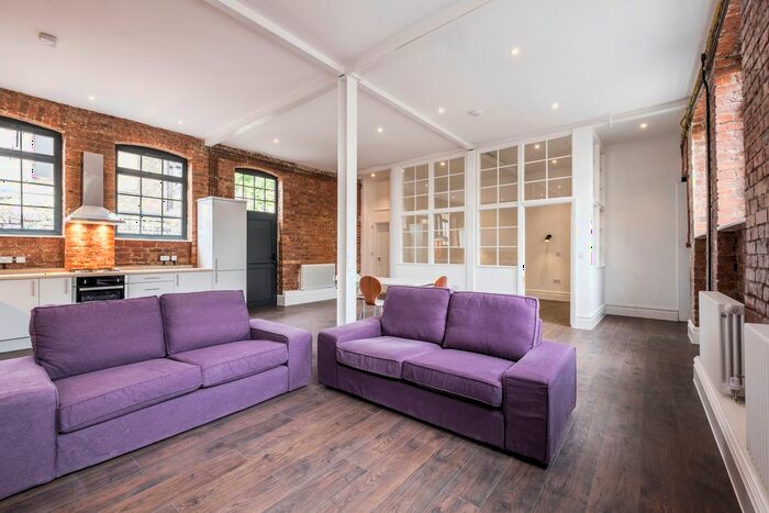 1 Bedroom Flat To Rent In Colina Mews, Turnpike Lane, N15