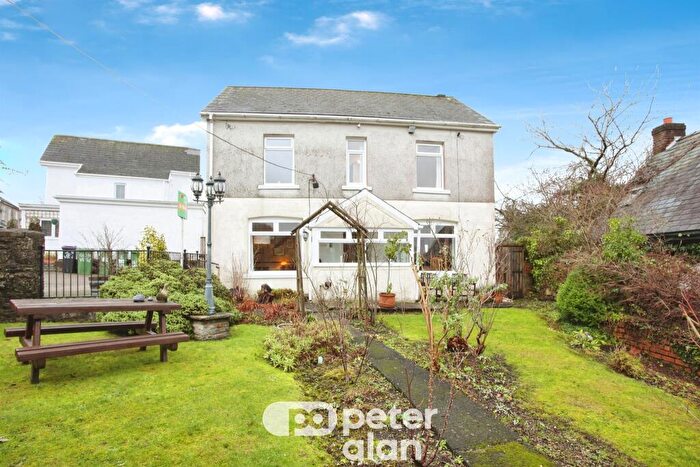 4 Bedroom Detached House For Sale In Club Road, Tranch, Pontypool, NP4