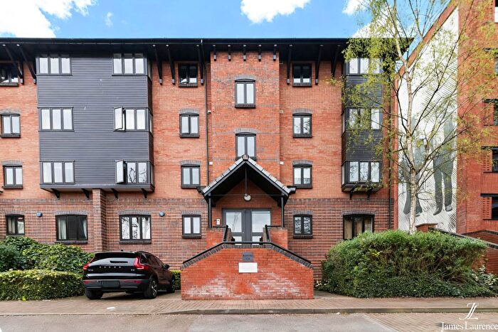 2 Bedroom Flat To Rent In Balmoral Court, Scotland Street, Birmingham, B1