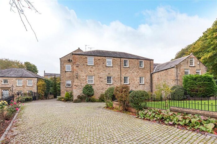 2 Bedroom Flat For Sale In Lintzford, Rowlands Gill, Durham, NE39