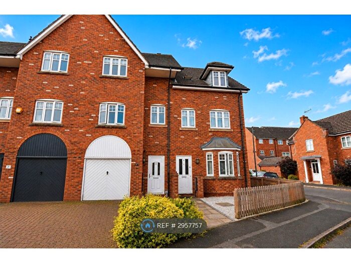 4 Bedroom Terraced House To Rent In Haydn Jones Drive, Nantwich, CW5