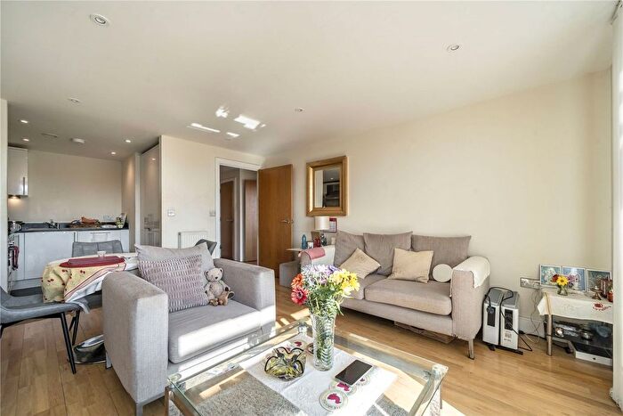 1 Bedroom Flat For Sale In Merryweather Place, Greenwich, SE10