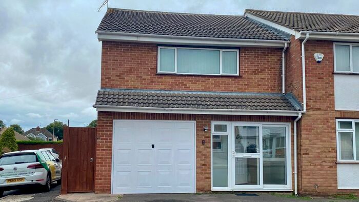 4 Bedroom End Of Terrace House To Rent In Netherwood Gardens, Cheltenham, Gloucestershire, GL51