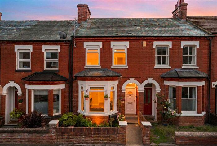 3 Bedroom Terraced House For Sale In Cambridge Street, Wolverton, Milton Keynes, MK12