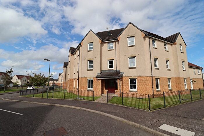 2 Bedroom Flat To Rent In Russell Place, Bathgate, EH48