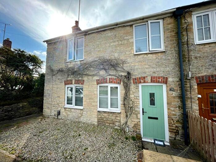 3 Bedroom Cottage To Rent In Oxford Hill, Witney, OX28