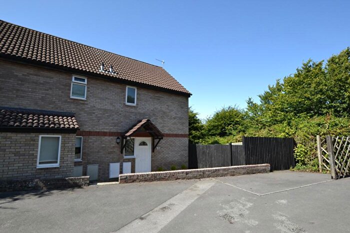 2 Bedroom Semi-Detached House For Sale In Fern Close, Brentry, Bristol, Somerset, BS10