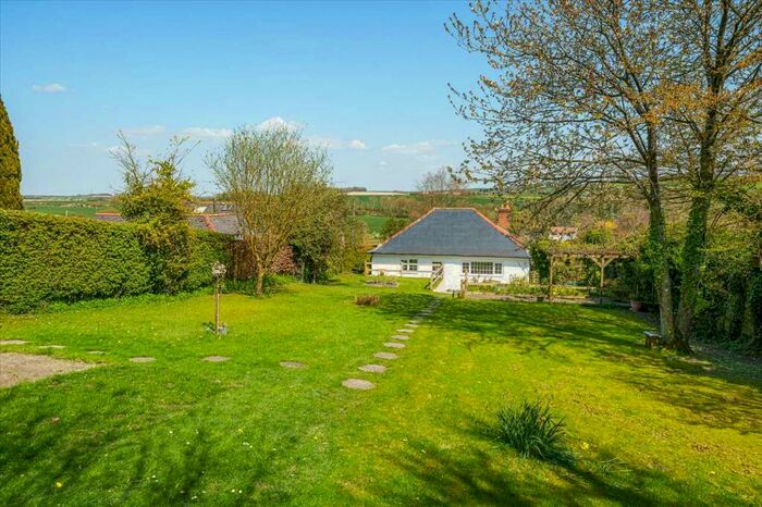 3 Bedroom Detached House For Sale In Inham Lee, Collingbourne Kingston, SN8