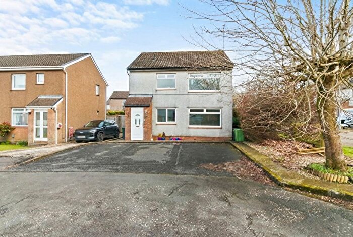 1 Bedroom Flat For Sale In Monkton Gardens, Newton Mearns, G77