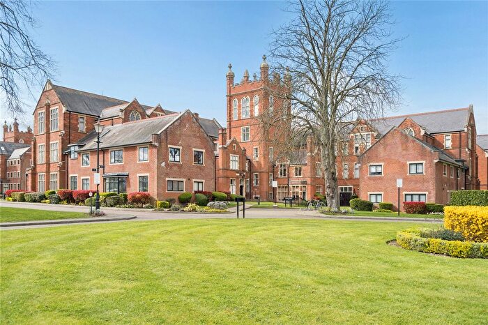 3 Bedroom Flat For Sale In King Edward Place, Bushey, Hertfordshire, WD23