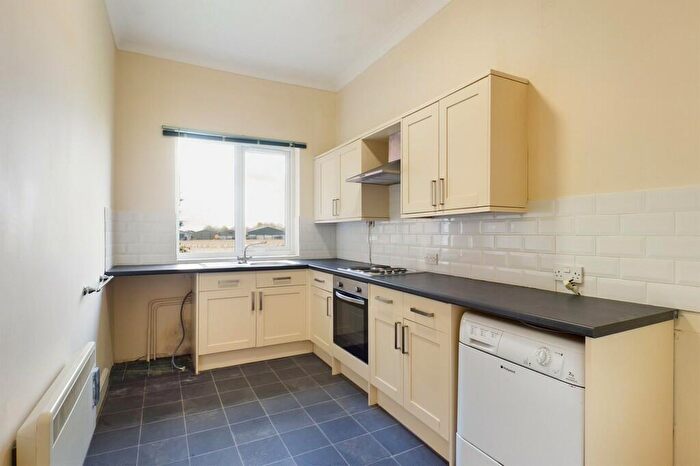 2 Bedroom Flat For Sale In East Hall, Lodge Road, IP26