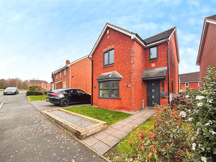 3 Bedroom Detached House For Sale In Blackbades Boulevard, Warwick, Warwickshire, CV34