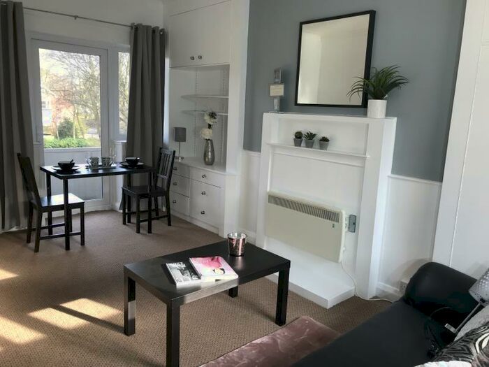 Studio To Rent In Cumberland Court, LS6