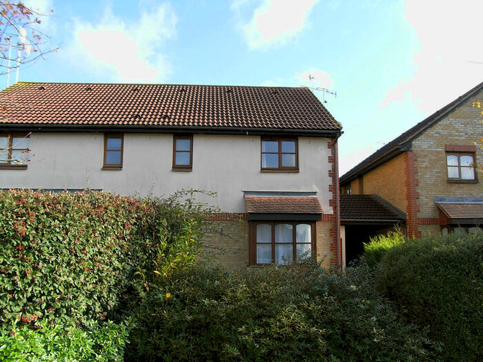 1 Bedroom Terraced House To Rent In Stepney Close, Crawley, RH10