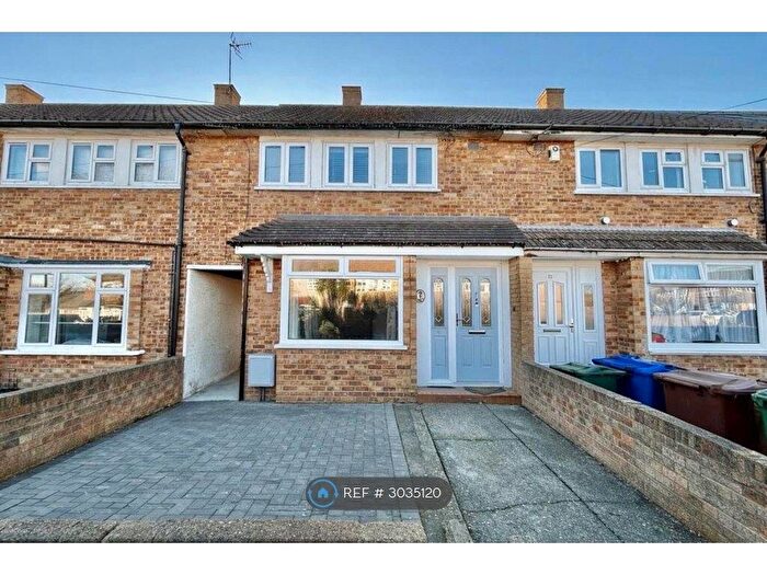 3 Bedroom Terraced House To Rent In Monnow Green, South Ockendon, RM15