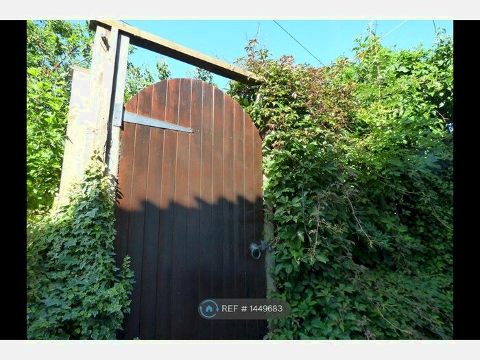 2 Bedroom Terraced House To Rent In Bath Road, Bradford On Avon, BA15