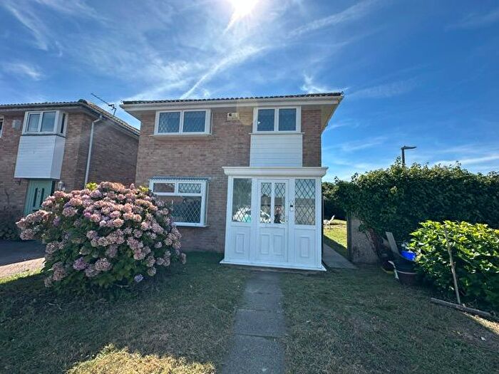 4 Bedroom Detached House To Rent In Landor Drive, Loughor, Swansea, SA4