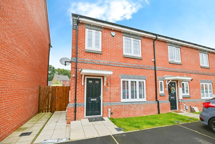 3 Bedroom End Of Terrace House For Sale In Corvus Drive, Stockton-On-Tees, TS18