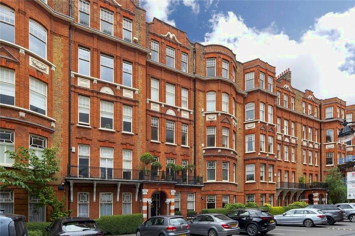 4 Bedroom Flat To Rent In Wynnstay Gardens, London, W8