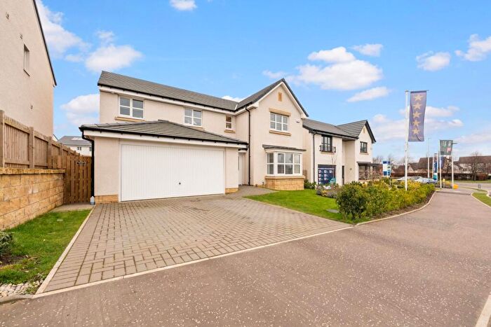 5 Bedroom Detached House For Sale In Lourie Crescent, Bo'ness, Falkirk, EH51