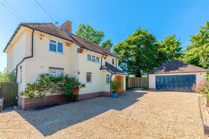 3 Bedroom Detached House For Sale In Brackley Road, Westbury, Brackley, NN13