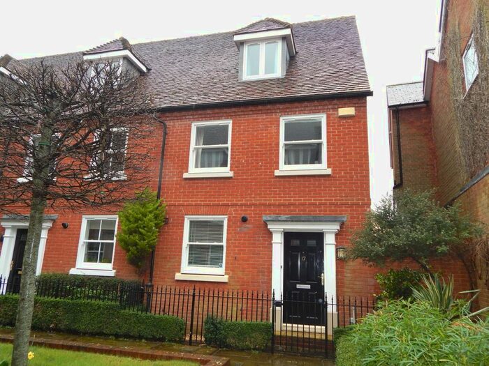 3 Bedroom End Of Terrace House To Rent In Gigant Street, Salisbury, SP1