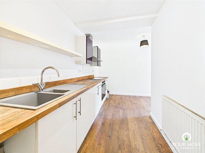 1 Bedroom Flat To Rent In Surrey Road, Cliftonville, Margate, Kent, CT9