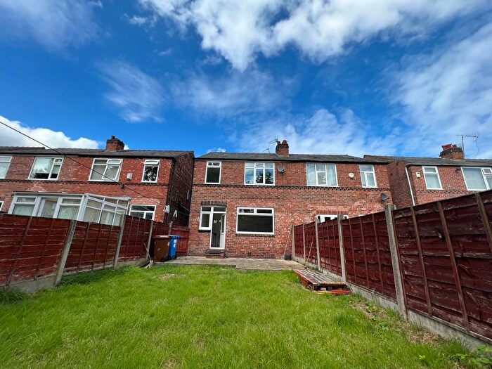 3 Bedroom House To Rent In Cheltenham Road, Stockport, SK3