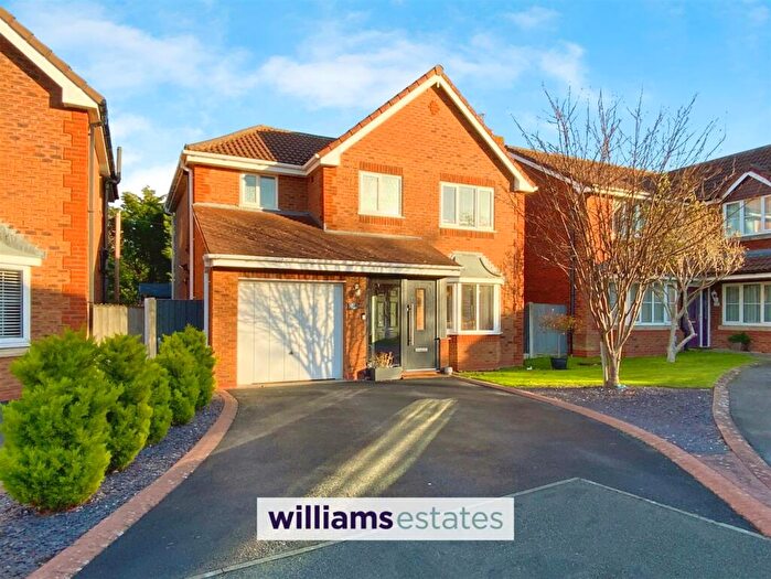 4 Bedroom Detached House For Sale In Llys Tywi, Rhyl, LL18