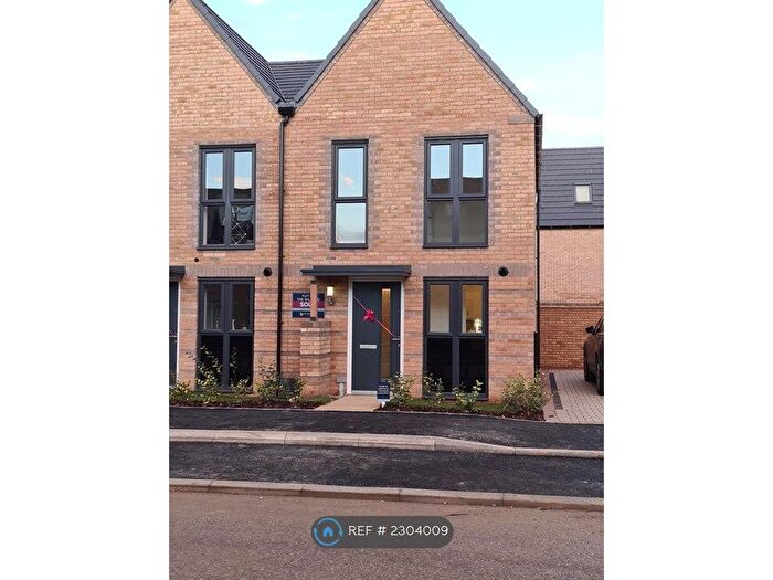 2 Bedroom End Of Terrace House To Rent In Wellington Road, Cambridge, CB24