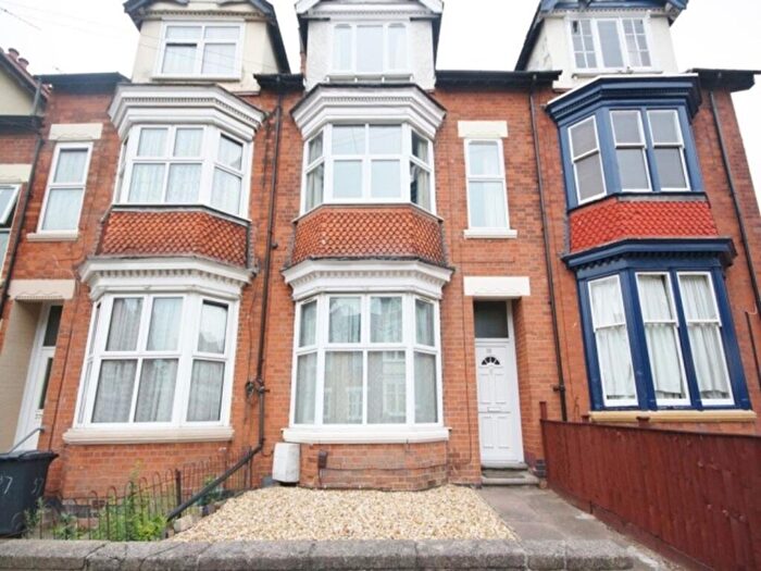 1 Bedroom House Of Multiple Occupation To Rent In Glenfield Road, Leicester, LE3