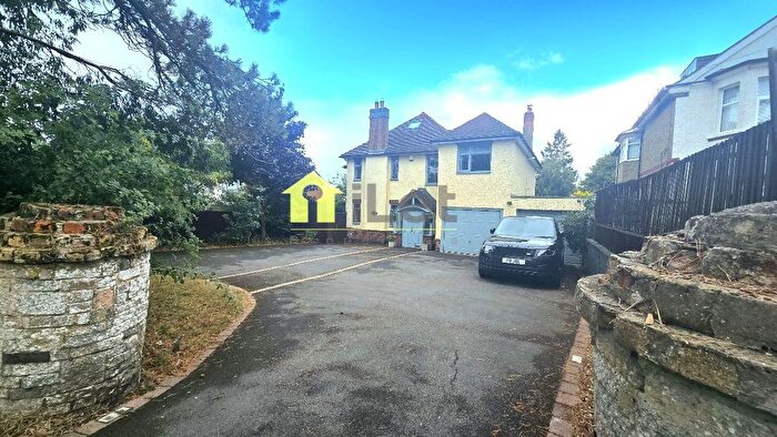 4 Bedroom Detached House To Rent In Kettering Road, Northampton, NN3