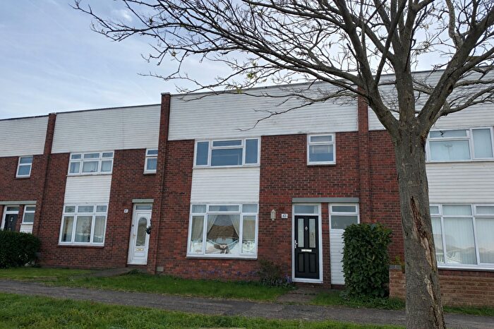 3 Bedroom Terraced House To Rent In Springhouse Road, Corringham, SS17